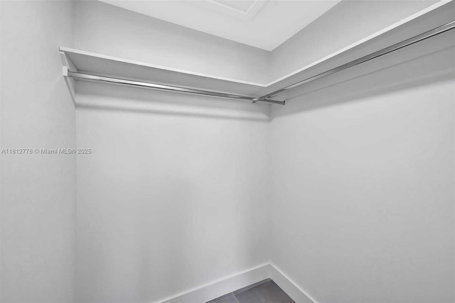 Small Image of 2411 NORTH WEST 153 ST, Miami Gardens Number 51