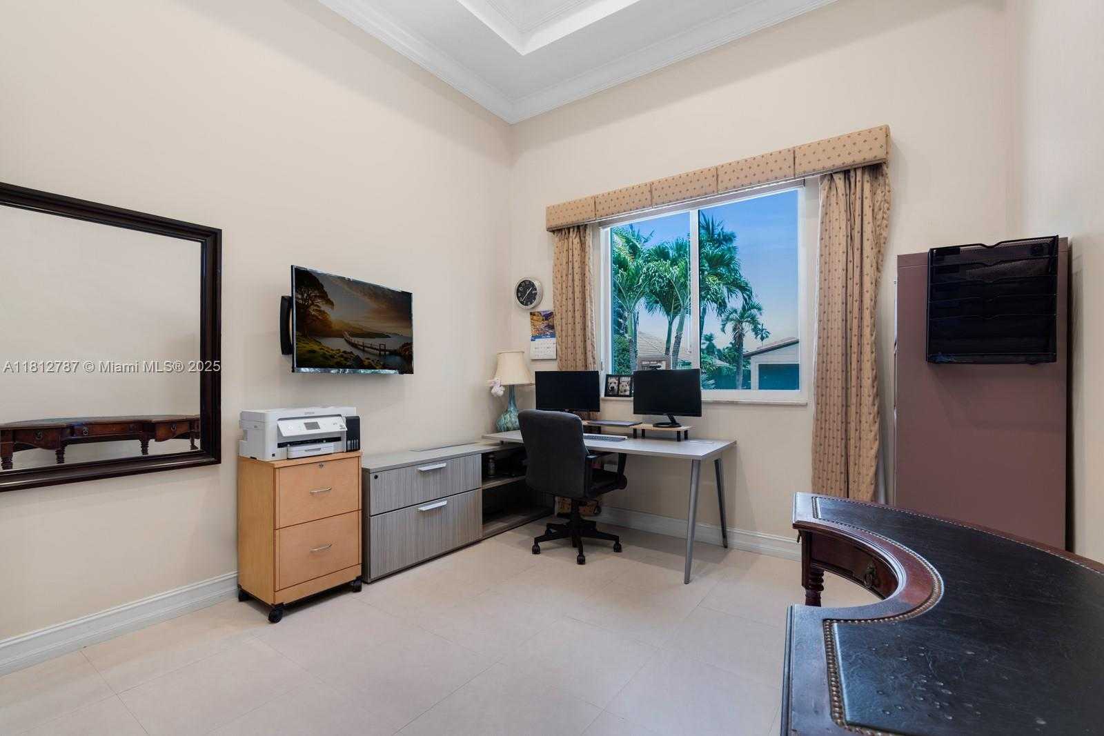 Small Image of 4241 NORTH EAST 23 TERRACE, Lighthouse Point Number 35