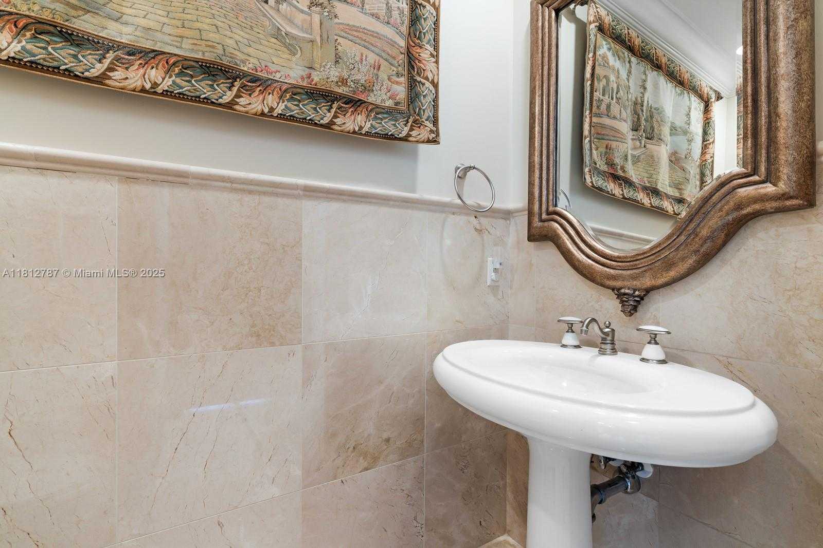 Small Image of 4241 NORTH EAST 23 TERRACE, Lighthouse Point Number 38