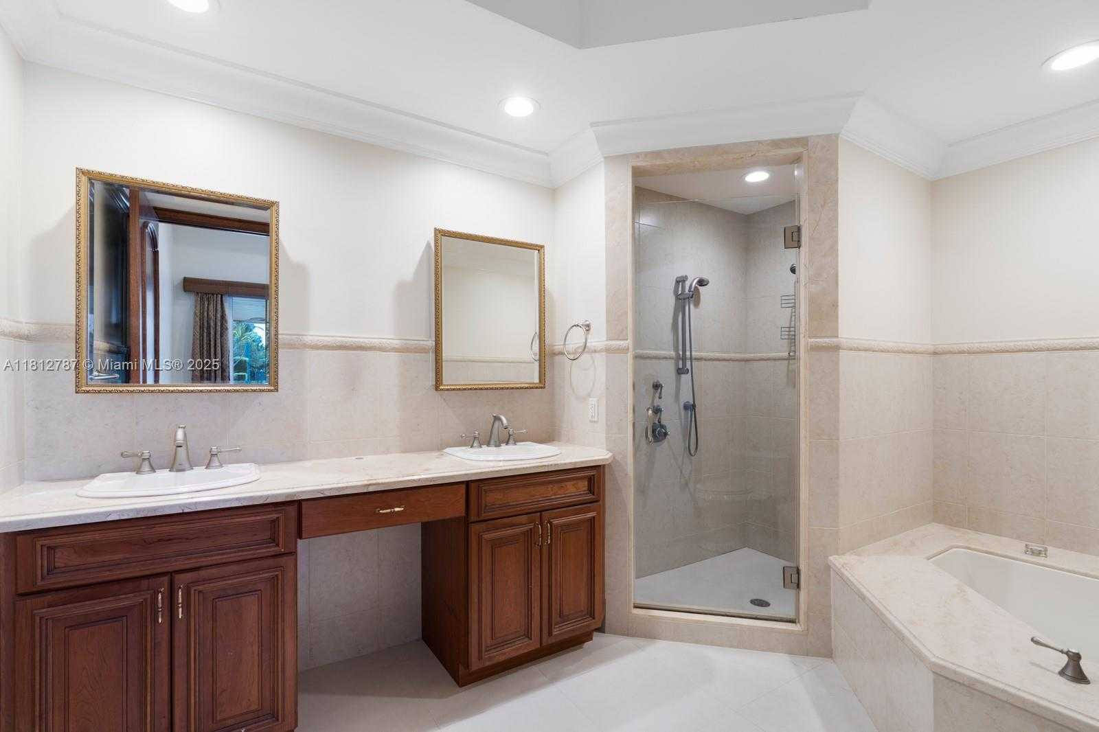 Small Image of 4241 NORTH EAST 23 TERRACE, Lighthouse Point Number 51