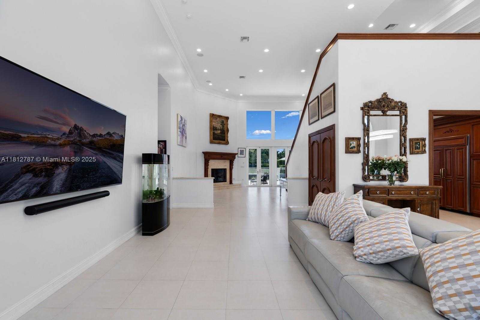 Small Image of 4241 NORTH EAST 23 TERRACE, Lighthouse Point Number 8