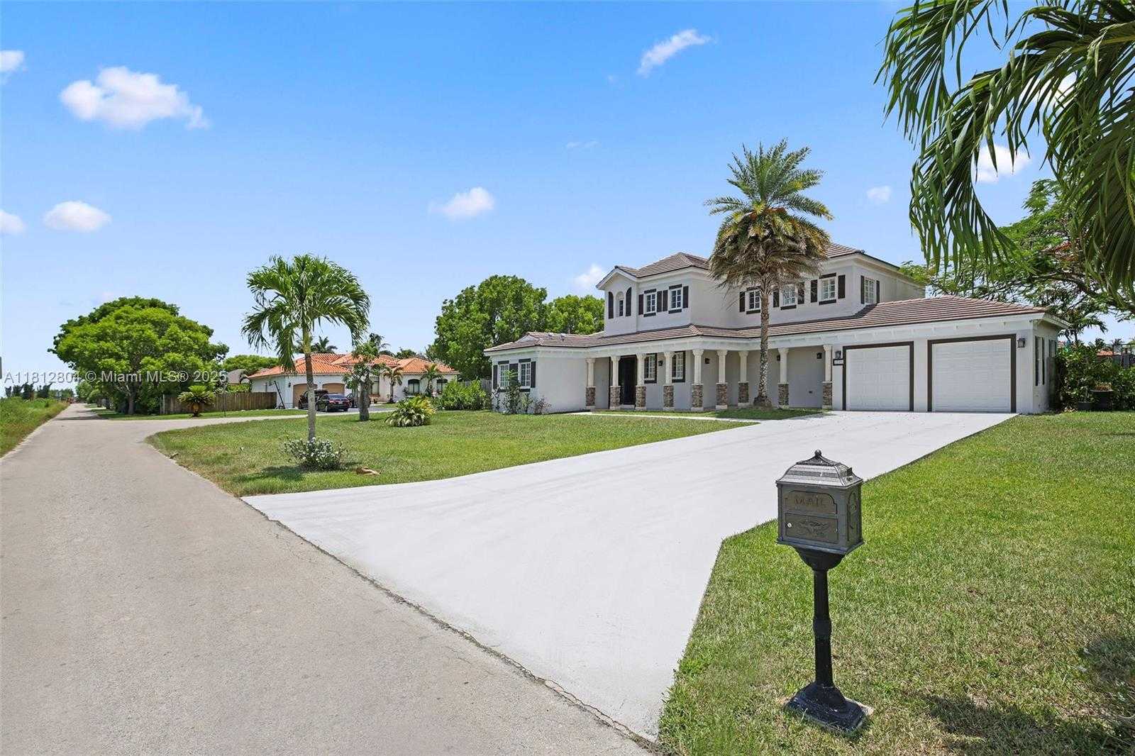 Small Image of 32360 SOUTH WEST 204TH AVE, Homestead Number 2