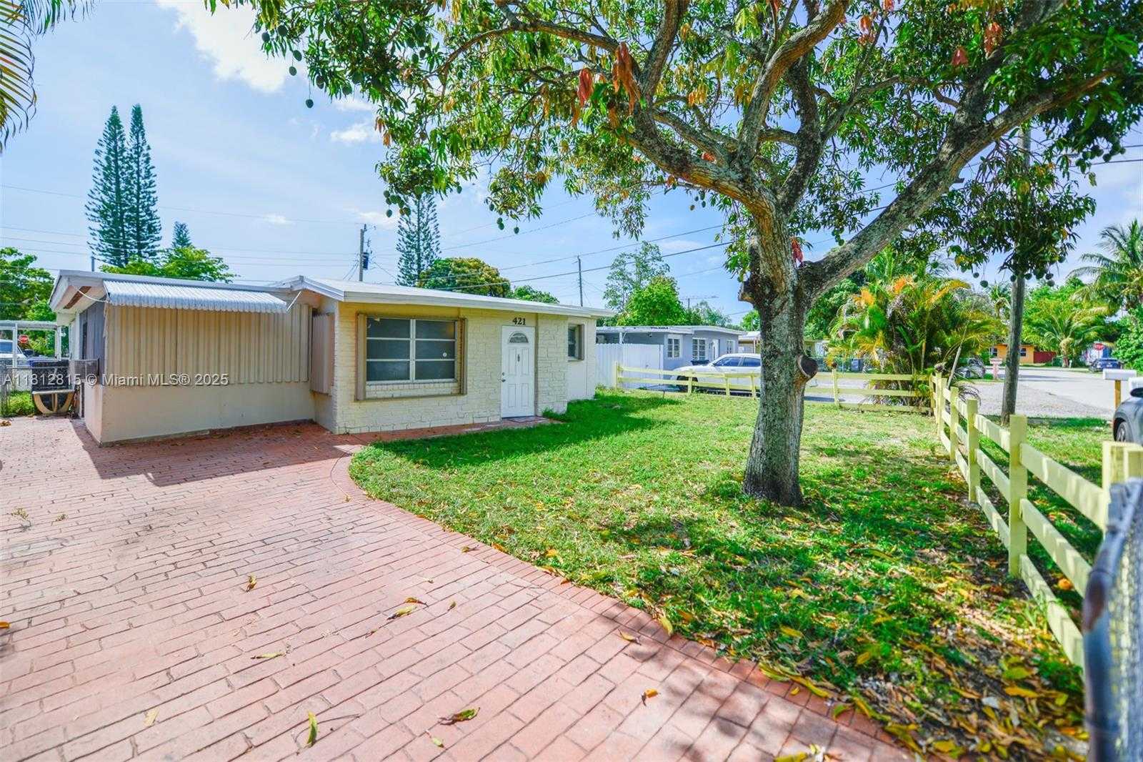 Small Image of 421 SOUTH 61ST TER, Hollywood Number 2