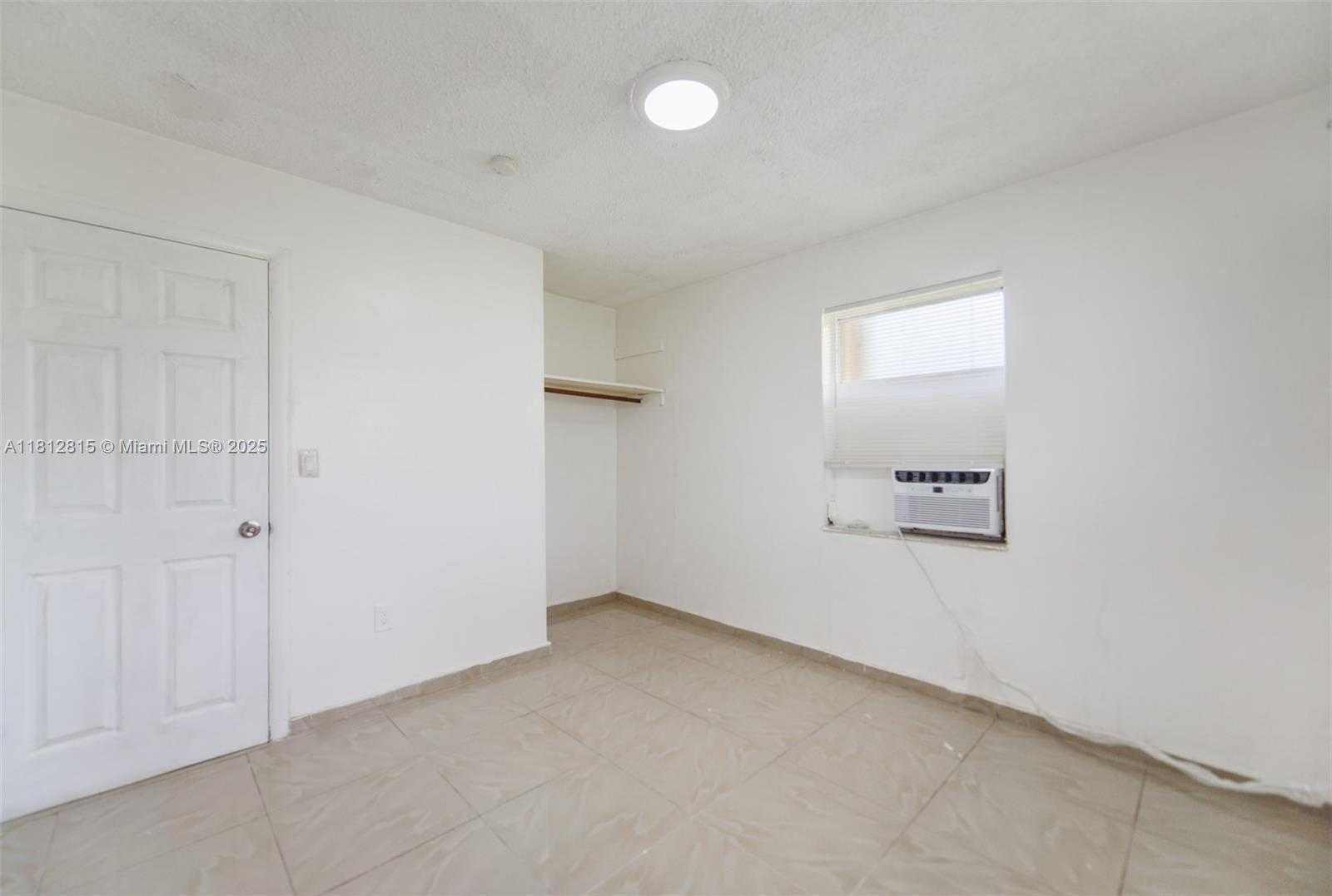 Small Image of 421 SOUTH 61ST TER, Hollywood Number 23