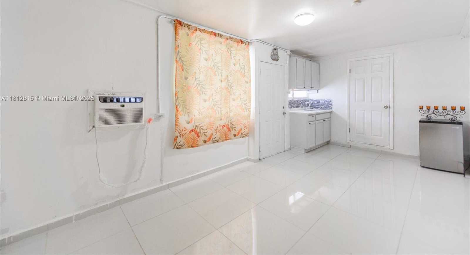 Small Image of 421 SOUTH 61ST TER, Hollywood Number 25