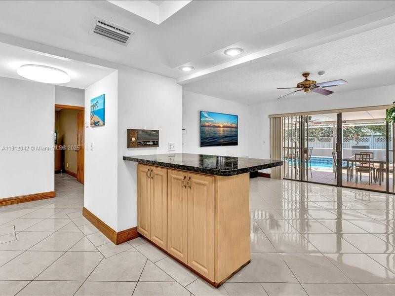 Small Image of 1300 SOUTH WEST 32ND ST, Fort Lauderdale Number 6
