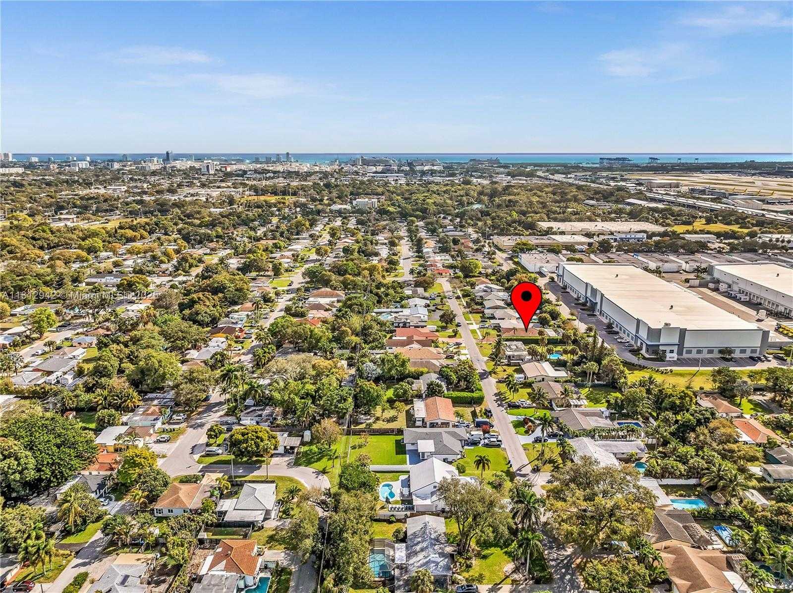 Small Image of 1300 SOUTH WEST 32ND ST, Fort Lauderdale Number 86