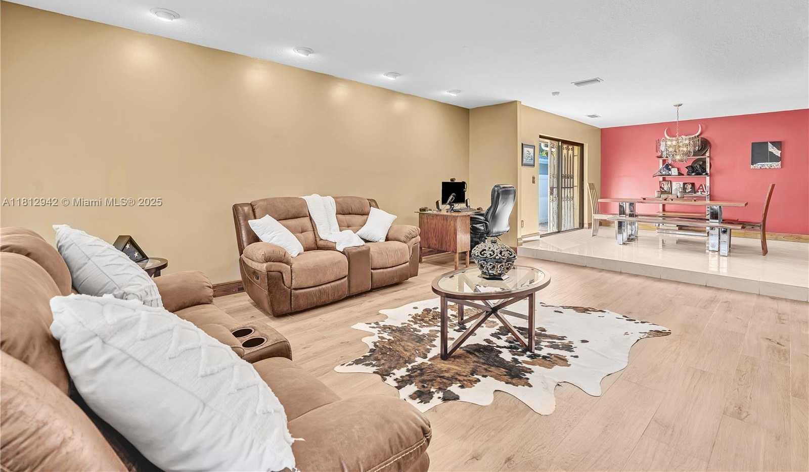Small Image of 1300 SOUTH WEST 32ND ST, Fort Lauderdale Number 92