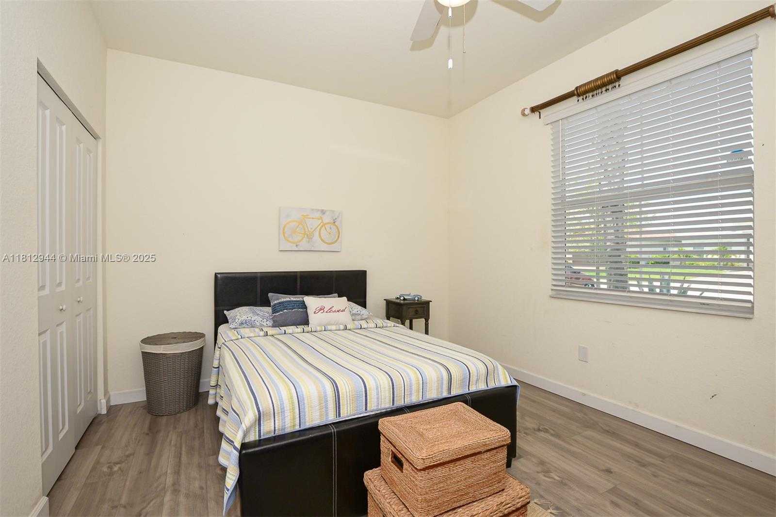 Small Image of 8410 NORTH WEST GREENBANK CIR, Port St. Lucie Number 22