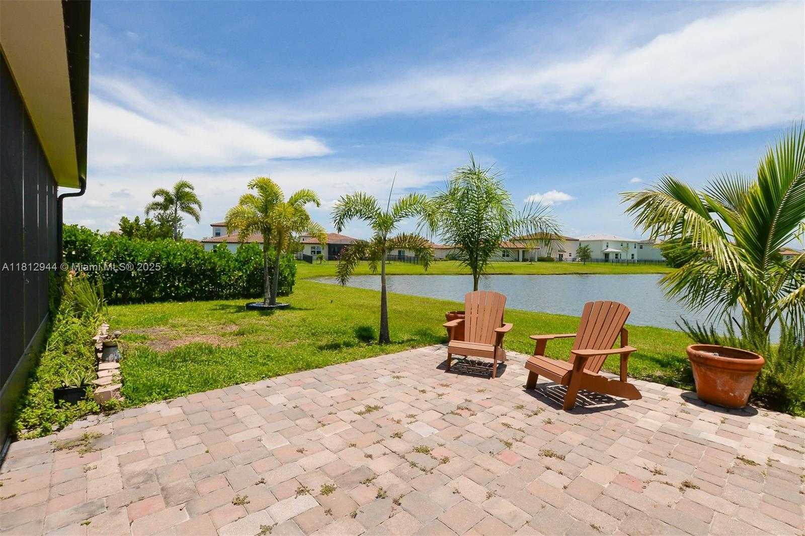 Small Image of 8410 NORTH WEST GREENBANK CIR, Port St. Lucie Number 29