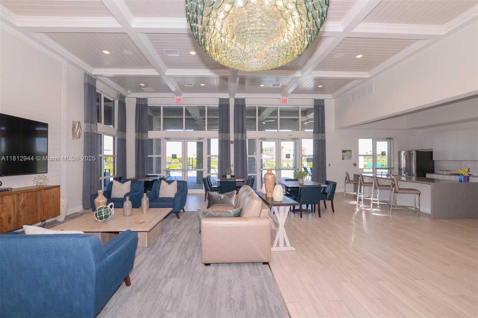 Small Image of 8410 NORTH WEST GREENBANK CIR, Port St. Lucie Number 38