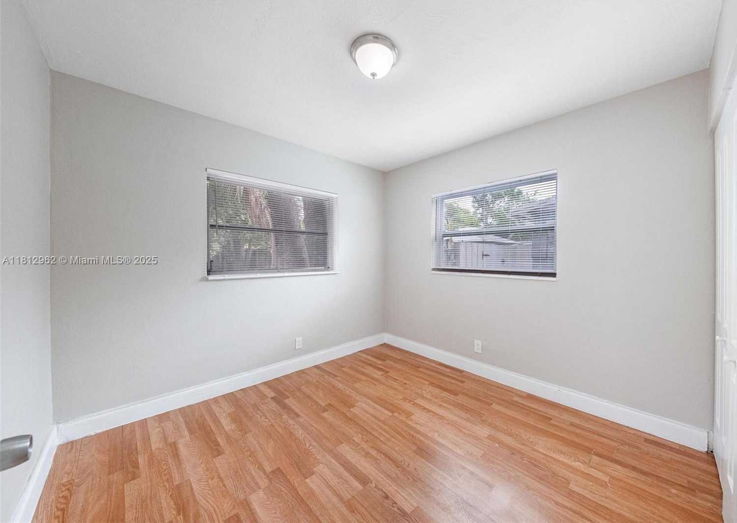 Small Image of 4968 SOUTH WEST 5TH ST, Margate Number 6