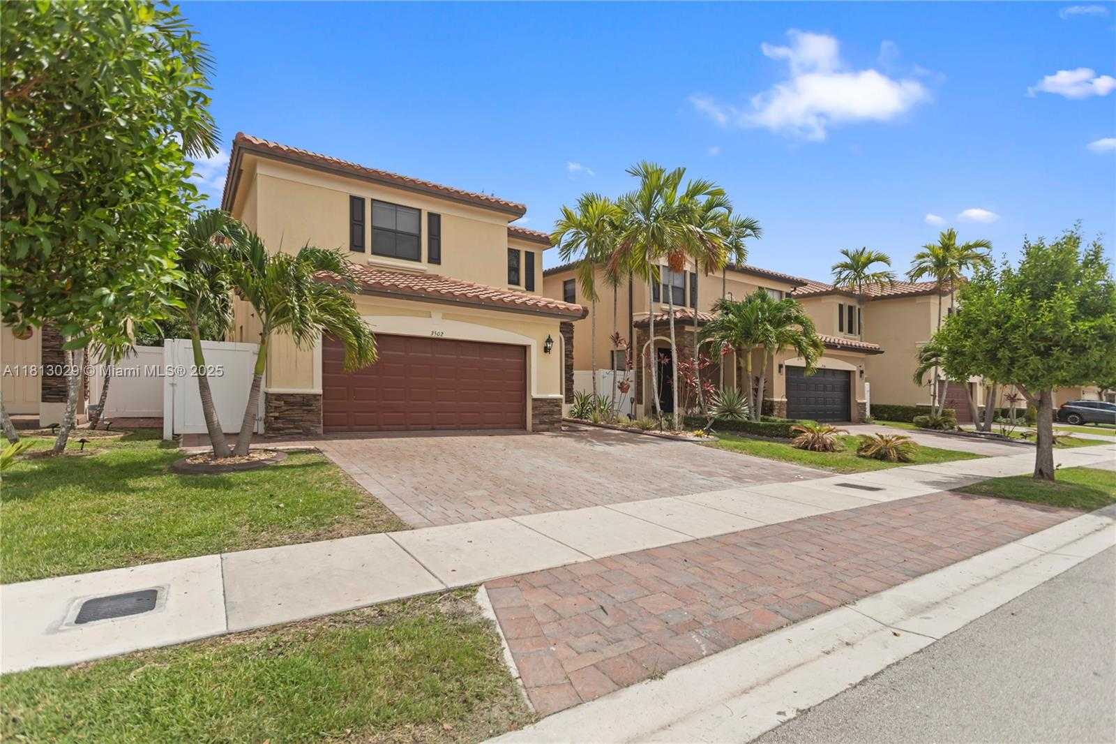 Small Image of 3502 WEST 86TH TER, Hialeah Number 59