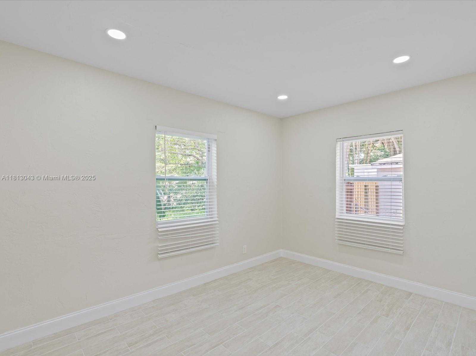Small Image of 113 SOUTH WEST 22ND AVE, Fort Lauderdale Number 17