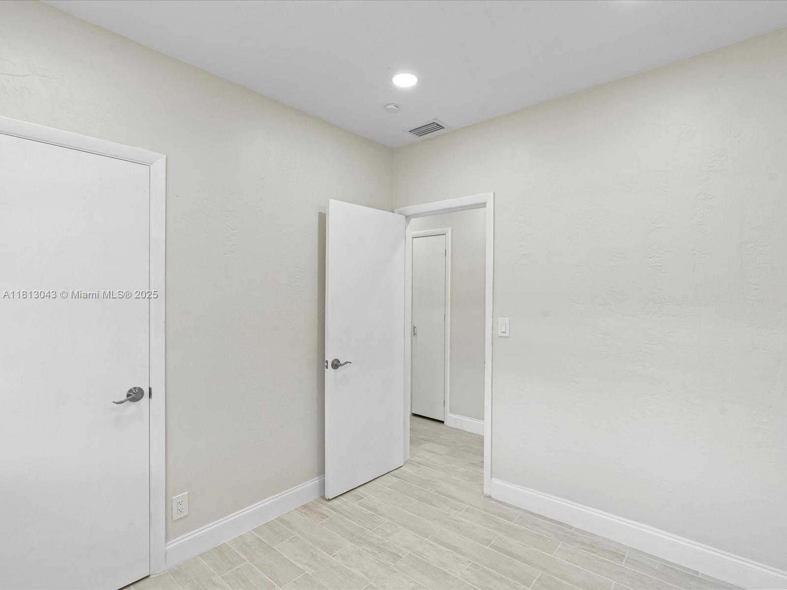 Small Image of 113 SOUTH WEST 22ND AVE, Fort Lauderdale Number 18