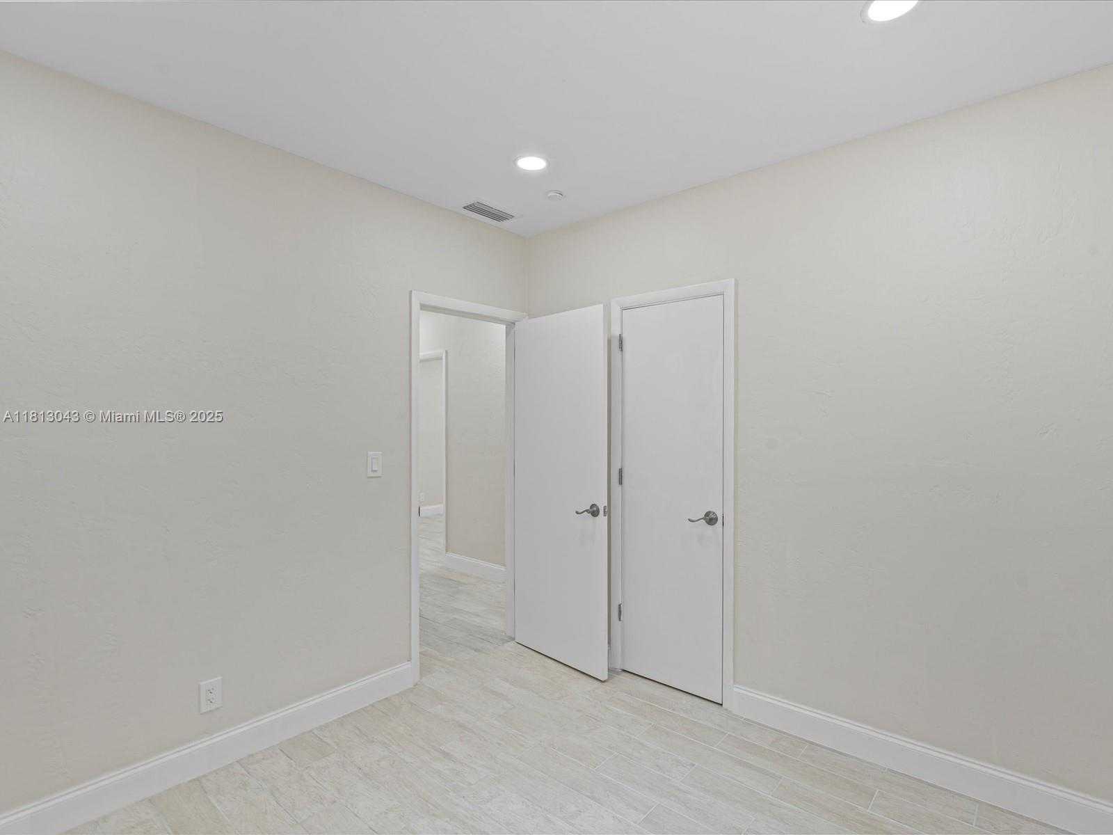Small Image of 113 SOUTH WEST 22ND AVE, Fort Lauderdale Number 19