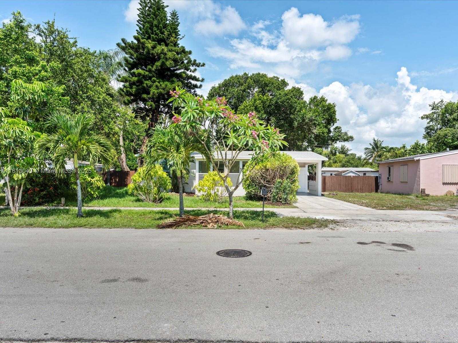 Small Image of 113 SOUTH WEST 22ND AVE, Fort Lauderdale Number 26