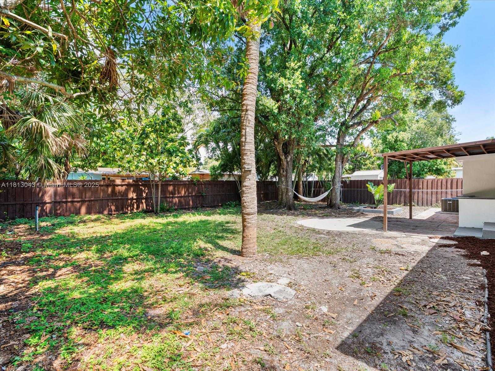 Small Image of 113 SOUTH WEST 22ND AVE, Fort Lauderdale Number 37