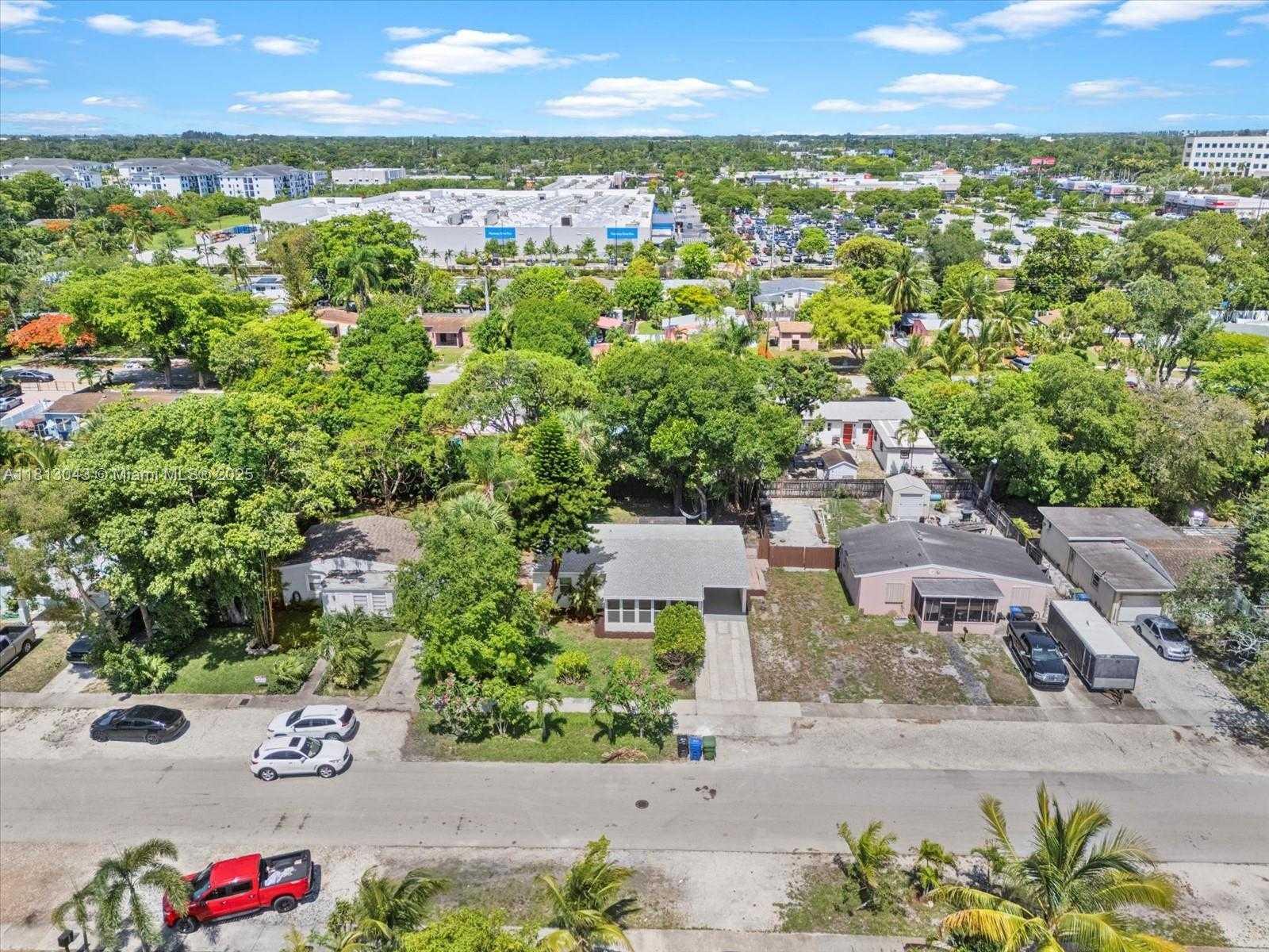 Small Image of 113 SOUTH WEST 22ND AVE, Fort Lauderdale Number 42