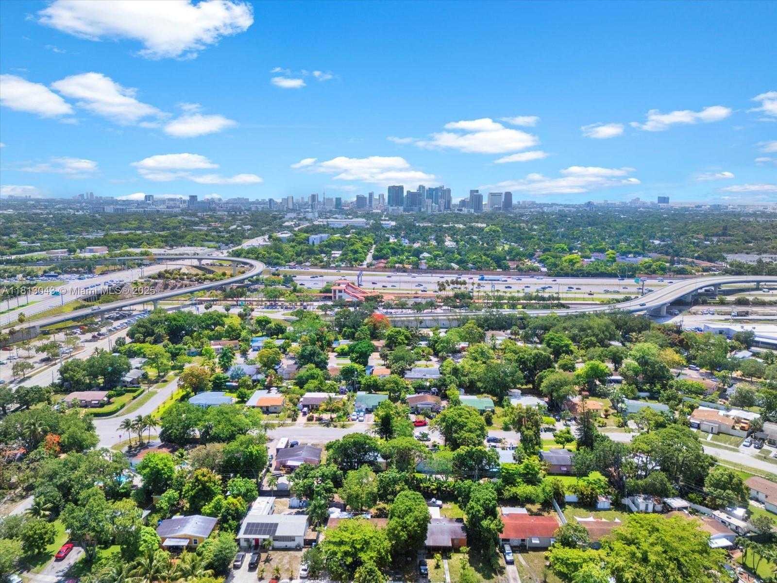 Small Image of 113 SOUTH WEST 22ND AVE, Fort Lauderdale Number 47