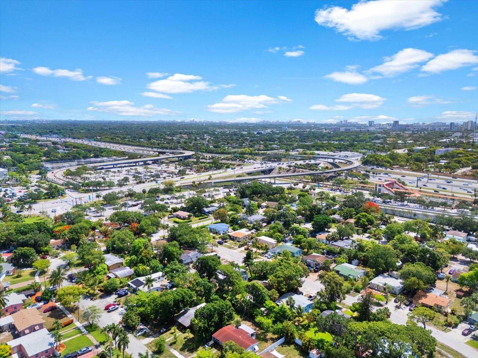 Small Image of 113 SOUTH WEST 22ND AVE, Fort Lauderdale Number 48