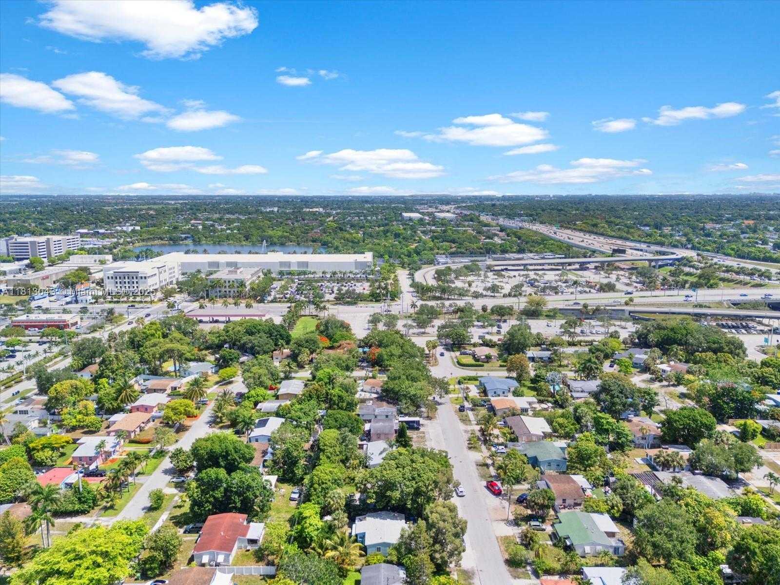 Small Image of 113 SOUTH WEST 22ND AVE, Fort Lauderdale Number 49