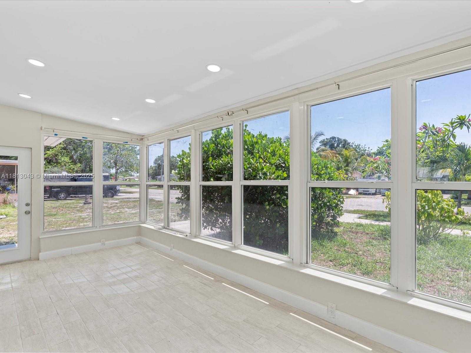 Small Image of 113 SOUTH WEST 22ND AVE, Fort Lauderdale Number 7