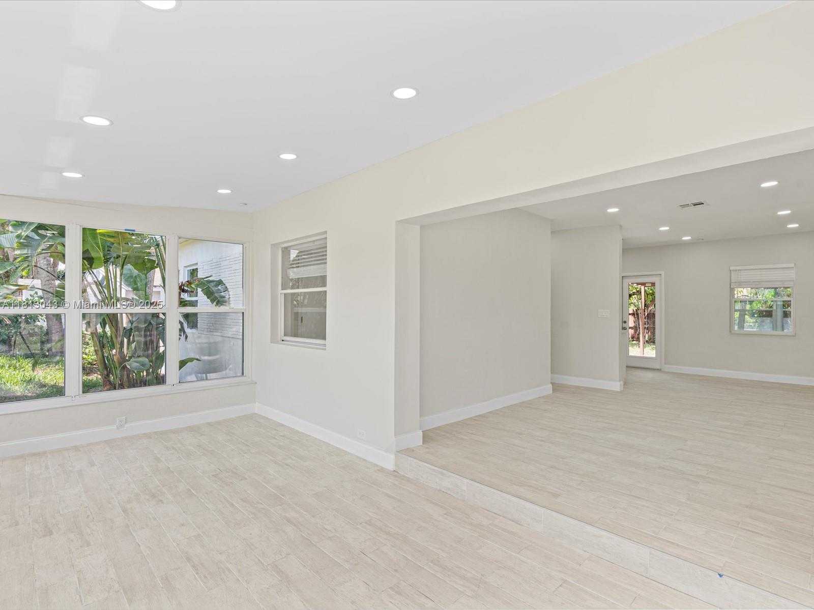 Small Image of 113 SOUTH WEST 22ND AVE, Fort Lauderdale Number 9