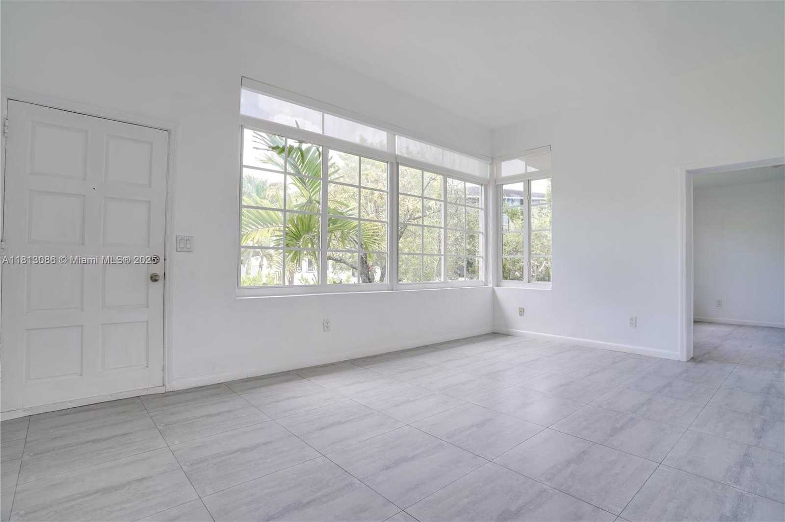 Small Image of 1201 SOUTH BISCAYNE POINT RD, Miami Beach Number 11