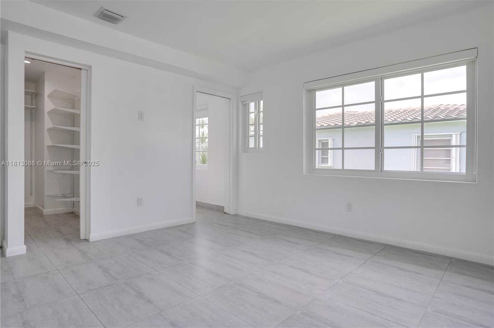 Small Image of 1201 SOUTH BISCAYNE POINT RD, Miami Beach Number 15