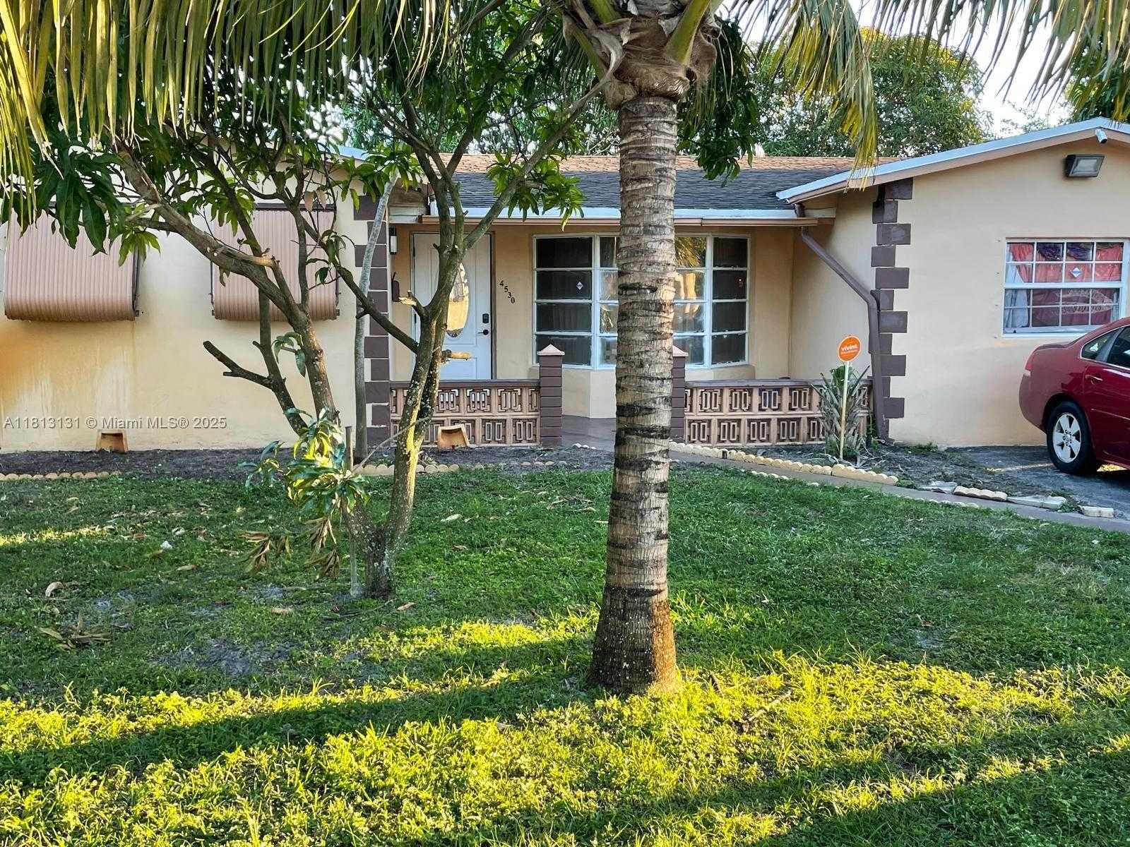 Small Image of 4530 NORTH WEST 23RD ST, Lauderhill Number 2