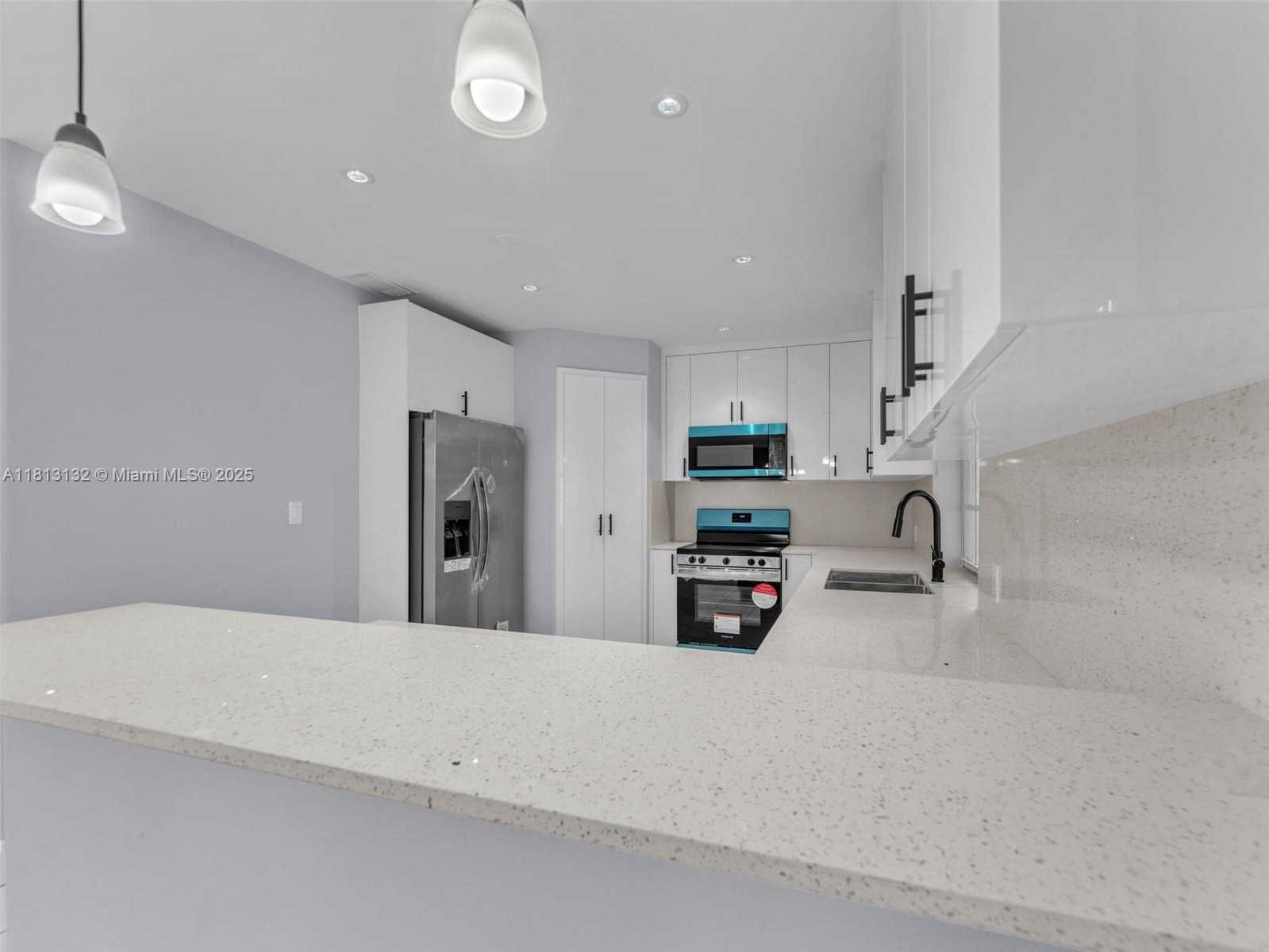 Small Image of 6525 SOUTH WEST 18TH ST, Miramar Number 12
