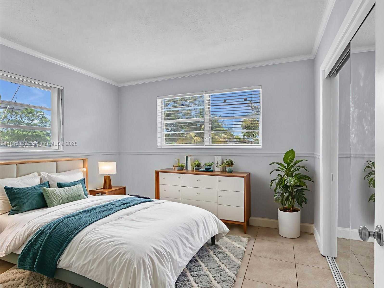 Small Image of 6525 SOUTH WEST 18TH ST, Miramar Number 14
