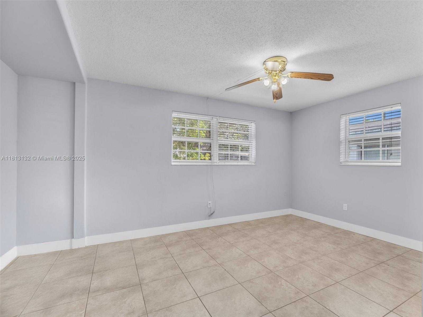 Small Image of 6525 SOUTH WEST 18TH ST, Miramar Number 15