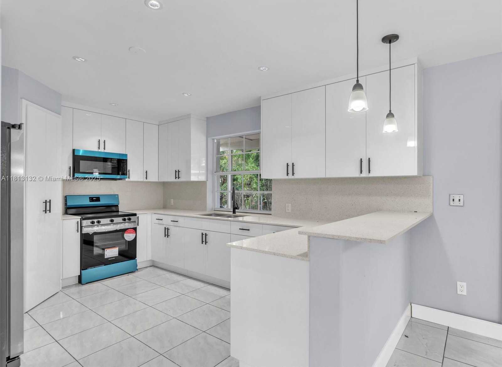 Small Image of 6525 SOUTH WEST 18TH ST, Miramar Number 8