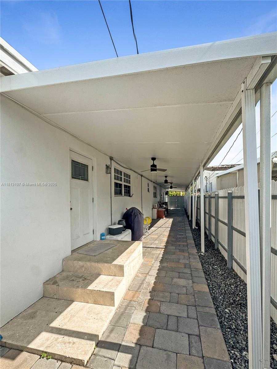 Small Image of 350 WEST 16TH ST, Hialeah Number 6
