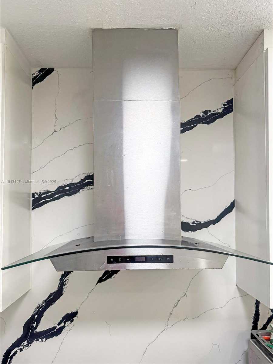 Small Image of 350 WEST 16TH ST, Hialeah Number 9
