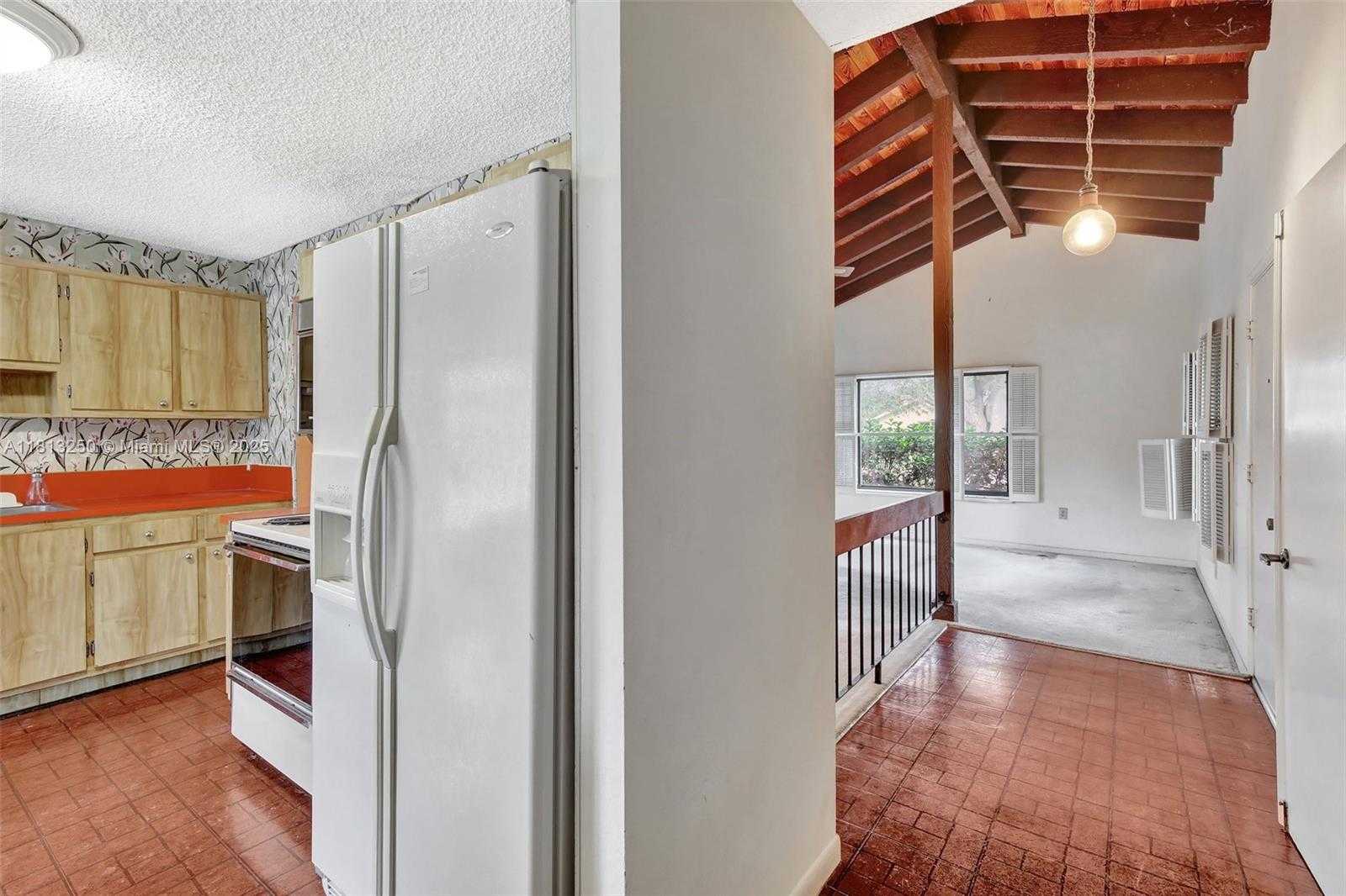 Small Image of 1360 NORTH WEST 94TH AVE, Plantation Number 10