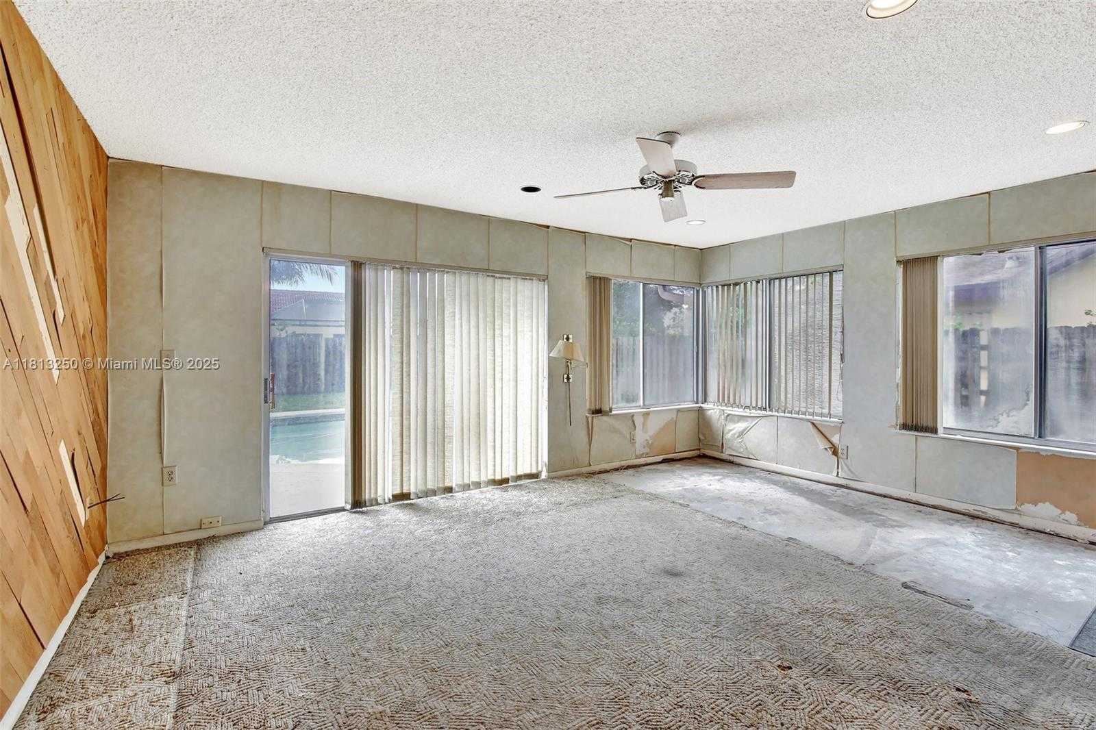 Small Image of 1360 NORTH WEST 94TH AVE, Plantation Number 17