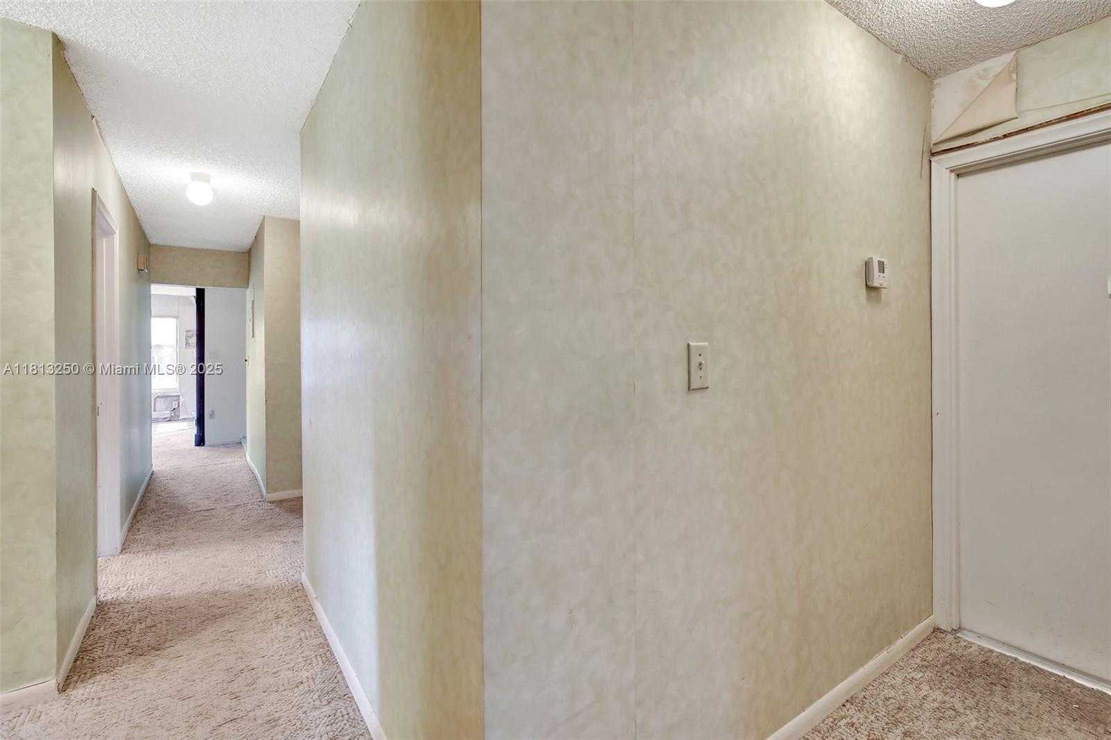 Small Image of 1360 NORTH WEST 94TH AVE, Plantation Number 27
