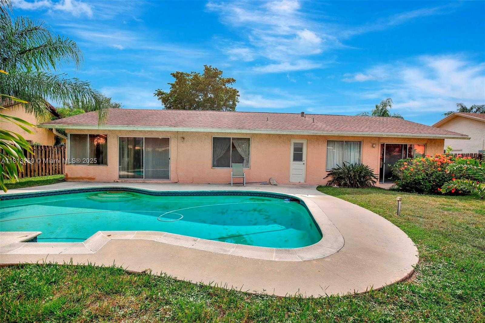 Small Image of 1360 NORTH WEST 94TH AVE, Plantation Number 34