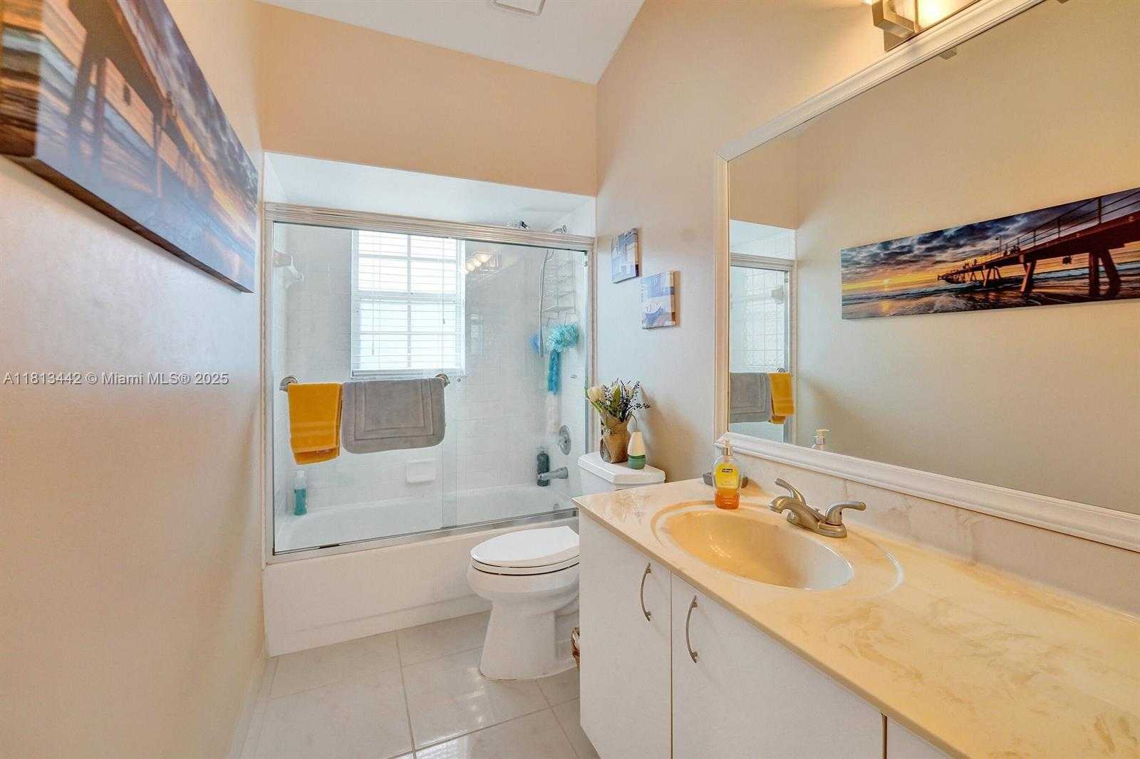 Small Image of 6081 BLUEGRASS DR, Boynton Beach Number 22