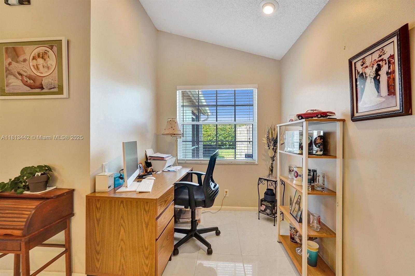 Small Image of 6081 BLUEGRASS DR, Boynton Beach Number 32
