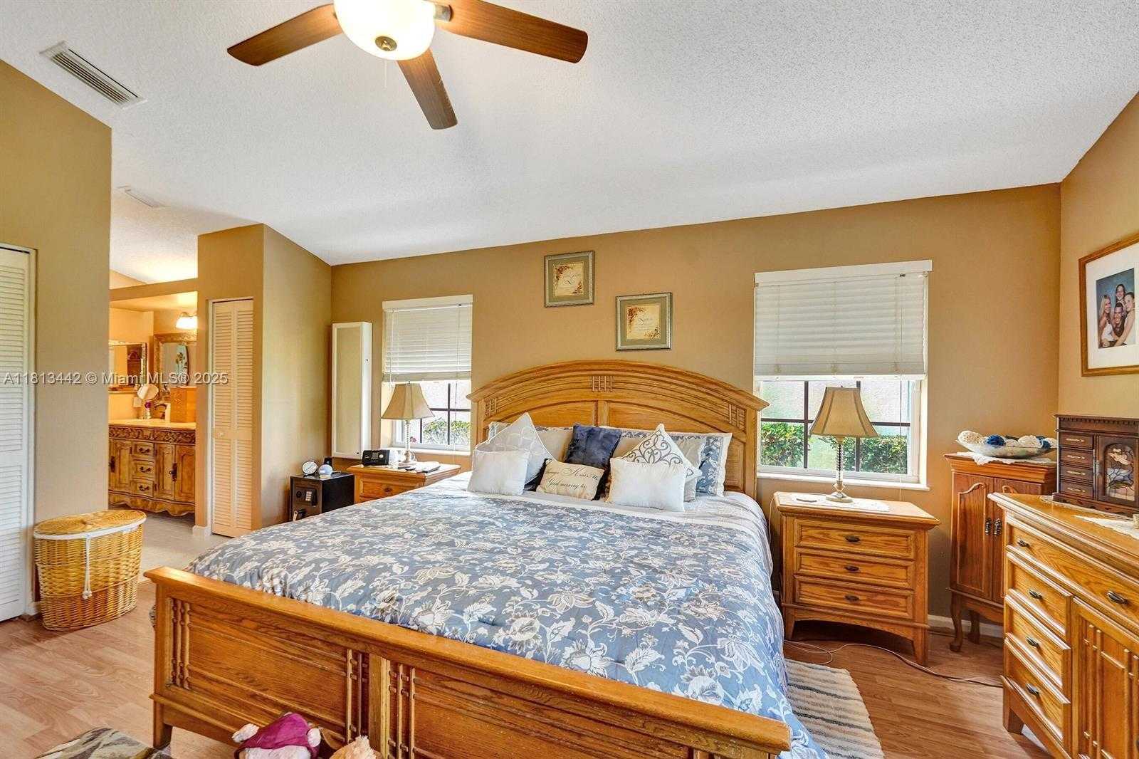 Small Image of 6081 BLUEGRASS DR, Boynton Beach Number 37