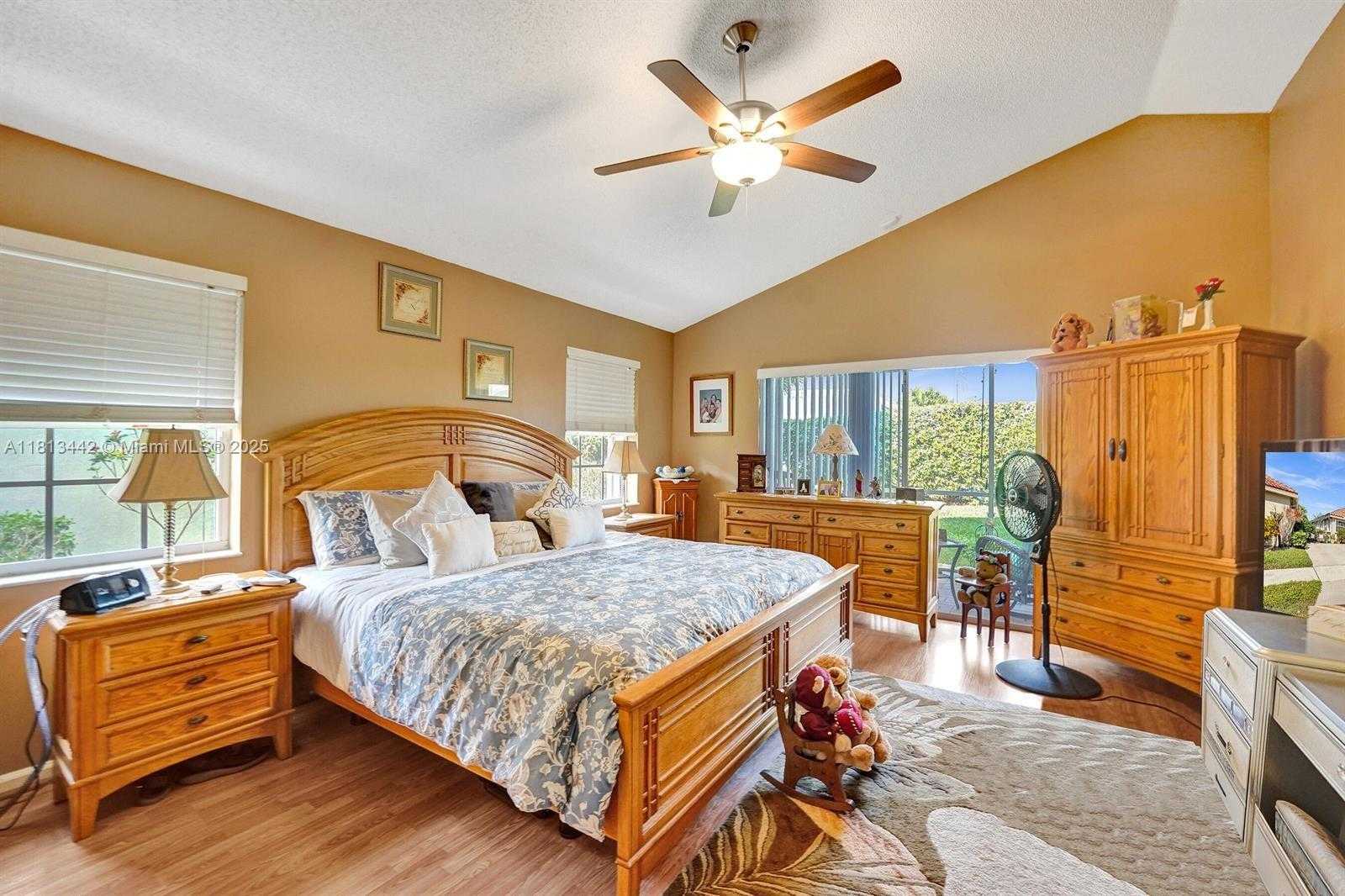 Small Image of 6081 BLUEGRASS DR, Boynton Beach Number 39