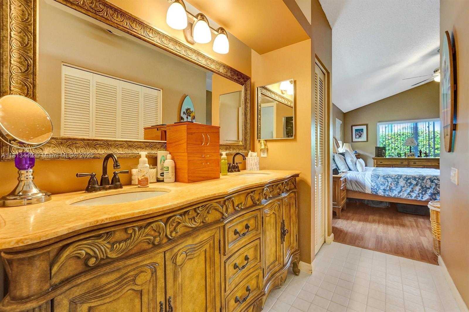 Small Image of 6081 BLUEGRASS DR, Boynton Beach Number 41