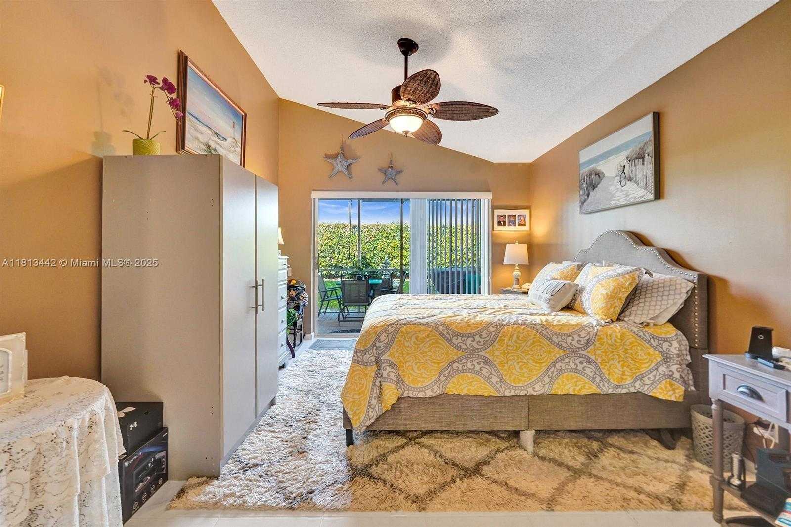 Small Image of 6081 BLUEGRASS DR, Boynton Beach Number 47