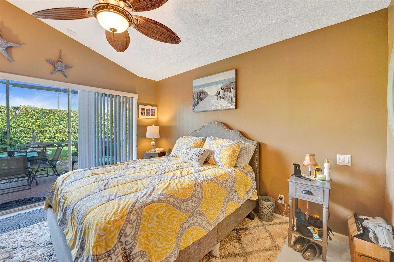 Small Image of 6081 BLUEGRASS DR, Boynton Beach Number 48