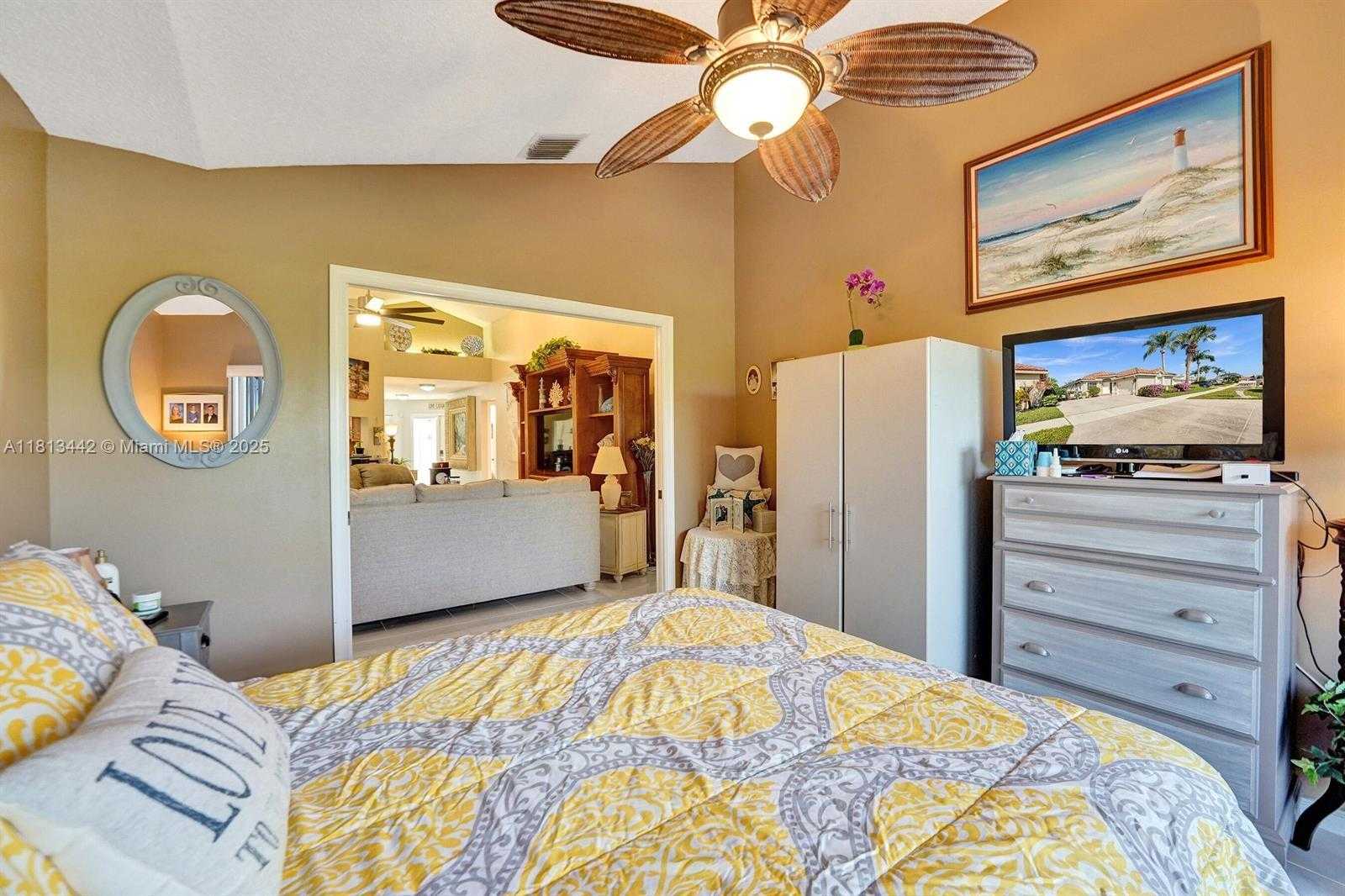 Small Image of 6081 BLUEGRASS DR, Boynton Beach Number 51