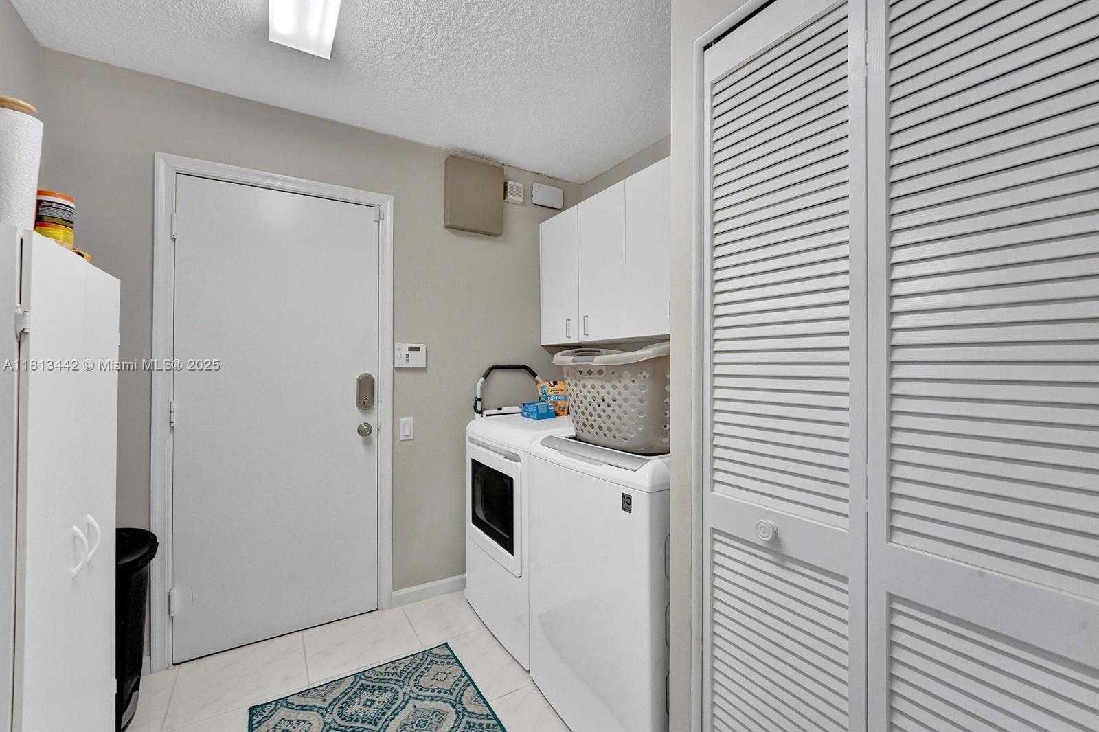 Small Image of 6081 BLUEGRASS DR, Boynton Beach Number 61